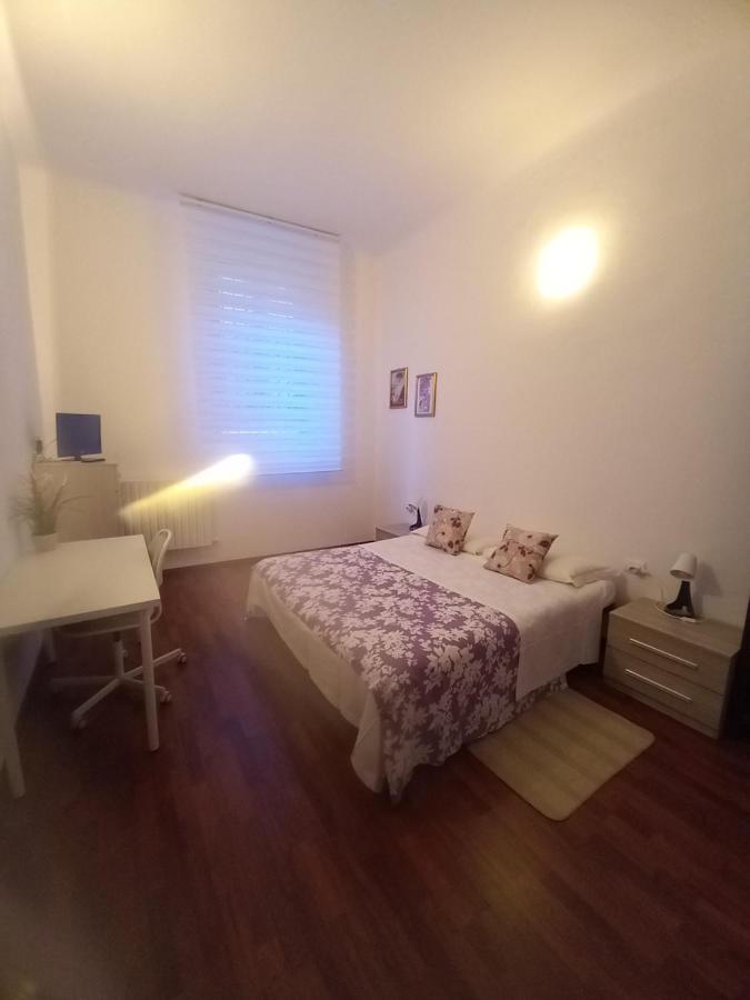 Allianz Mico Arena Centre Comforts - With Free Parking Garage - Con Parcheggio Incluso - Metro Greenline Moscova Apartamento